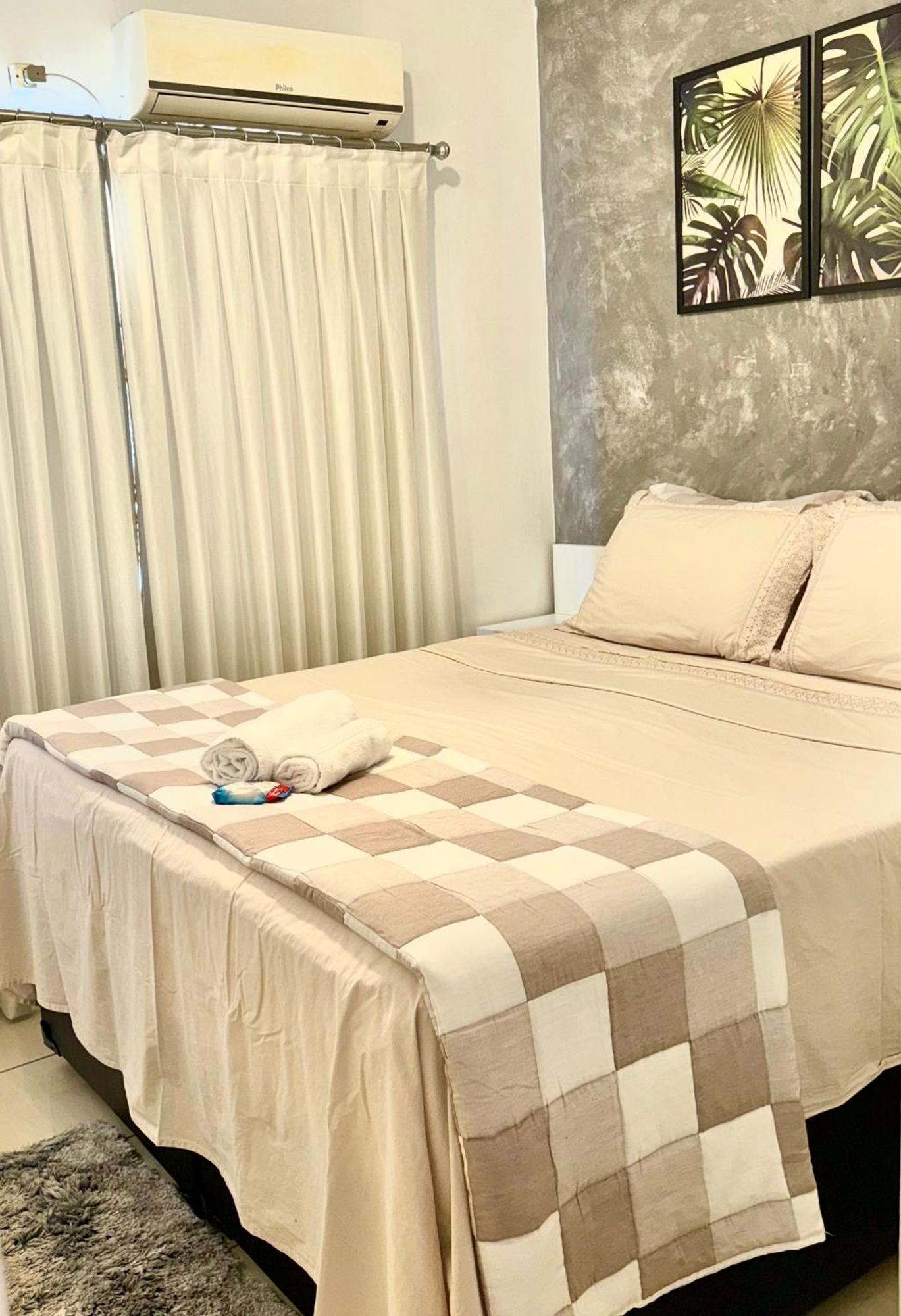 Apartamento Apê 104-b Confortável No Centro